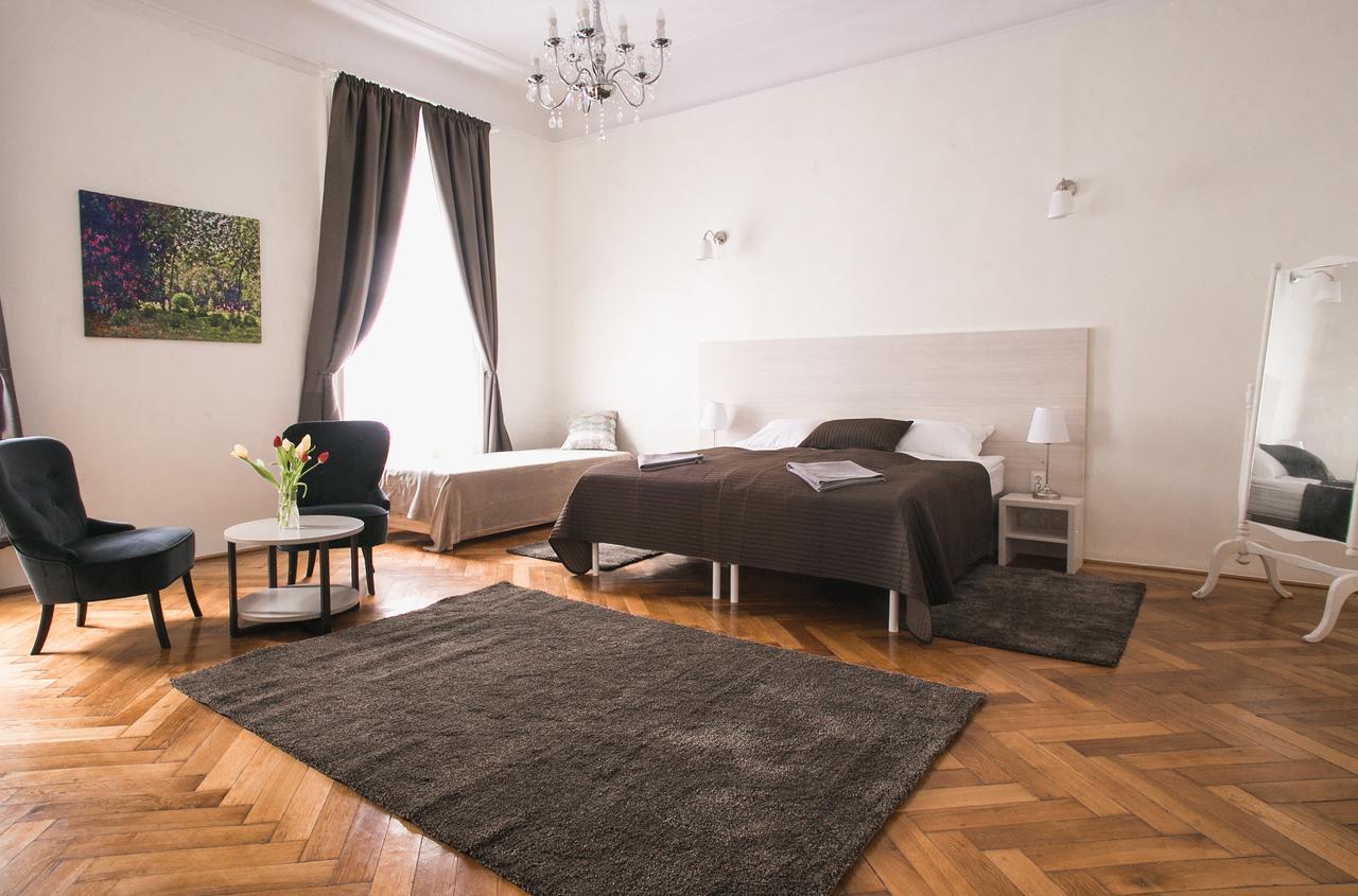 Ozone Private Rooms Budapesta Exterior foto